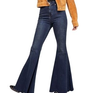 We The Free Ma Cherie Super High Rise CRVY Flare Jeans